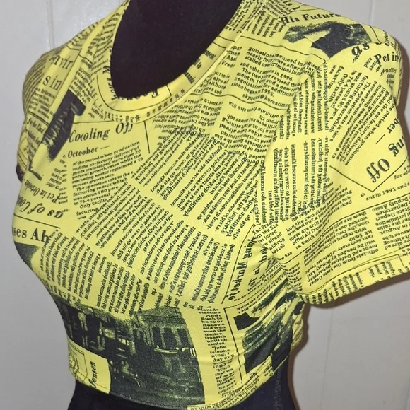 Yellow Graphic Crop Top - Picture 5 of 5